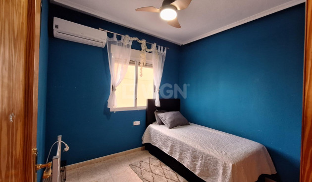 Wiederverkauf - Villa - Orihuela Costa - Villamartín-las Filipinas