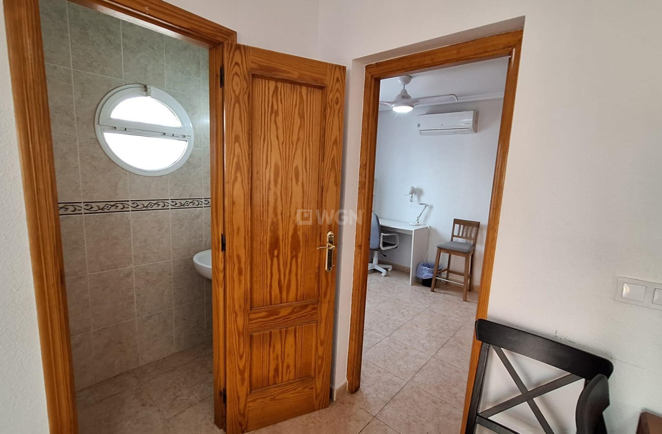 Wiederverkauf - Villa - Orihuela Costa - Villamartín-las Filipinas