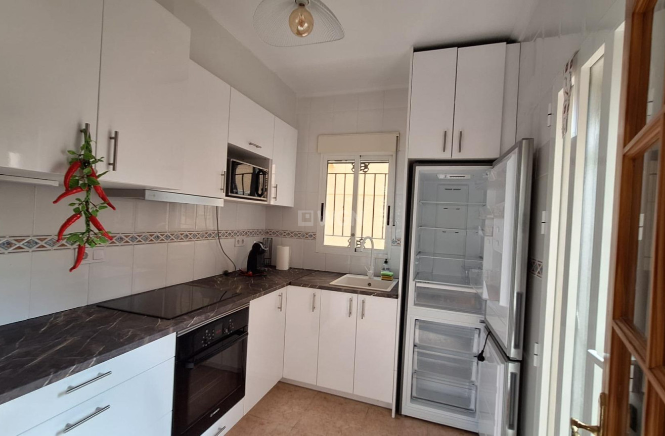 Wiederverkauf - Villa - Orihuela Costa - Villamartín-las Filipinas