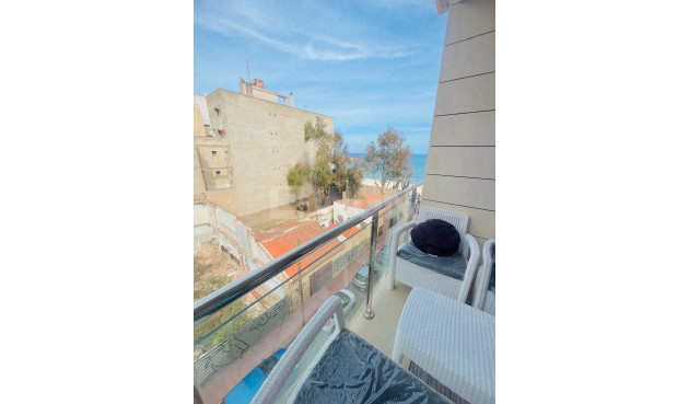 Wiederverkauf - Villa - Orihuela Costa - Villamartín-las Filipinas