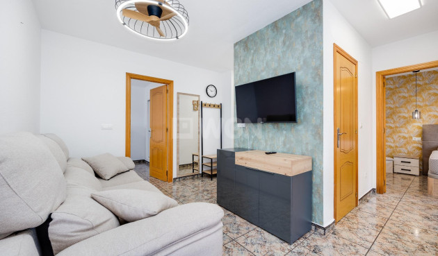 Reventa - Apartamento / piso - Torrevieja - Playa De Los Naufragos