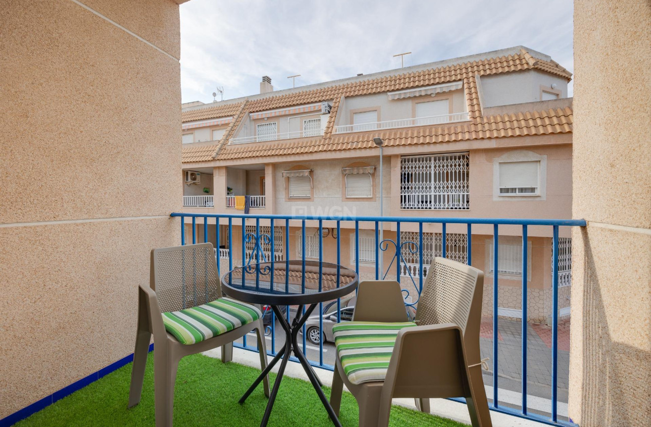 Reventa - Apartamento / piso - Torrevieja - Playa De Los Naufragos