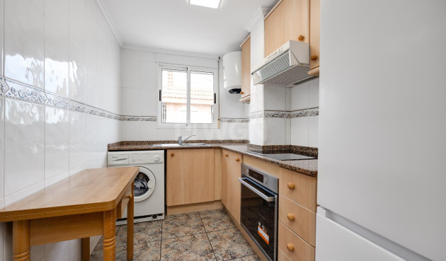 Reventa - Apartamento / piso - Torrevieja - Playa De Los Naufragos