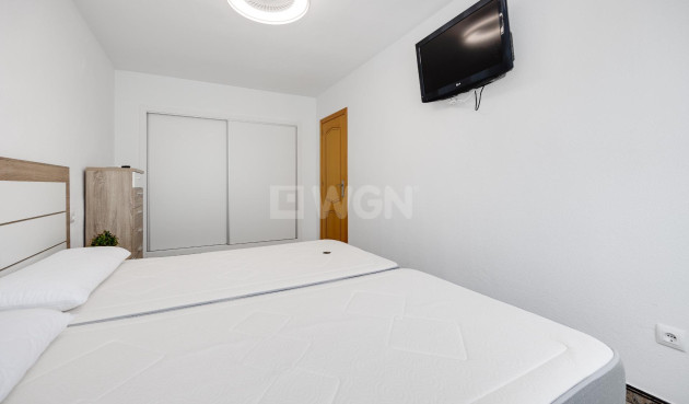 Reventa - Apartamento / piso - Torrevieja - Playa De Los Naufragos