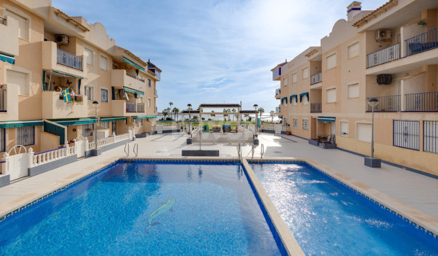 Reventa - Apartamento / piso - Torrevieja - Playa De Los Naufragos
