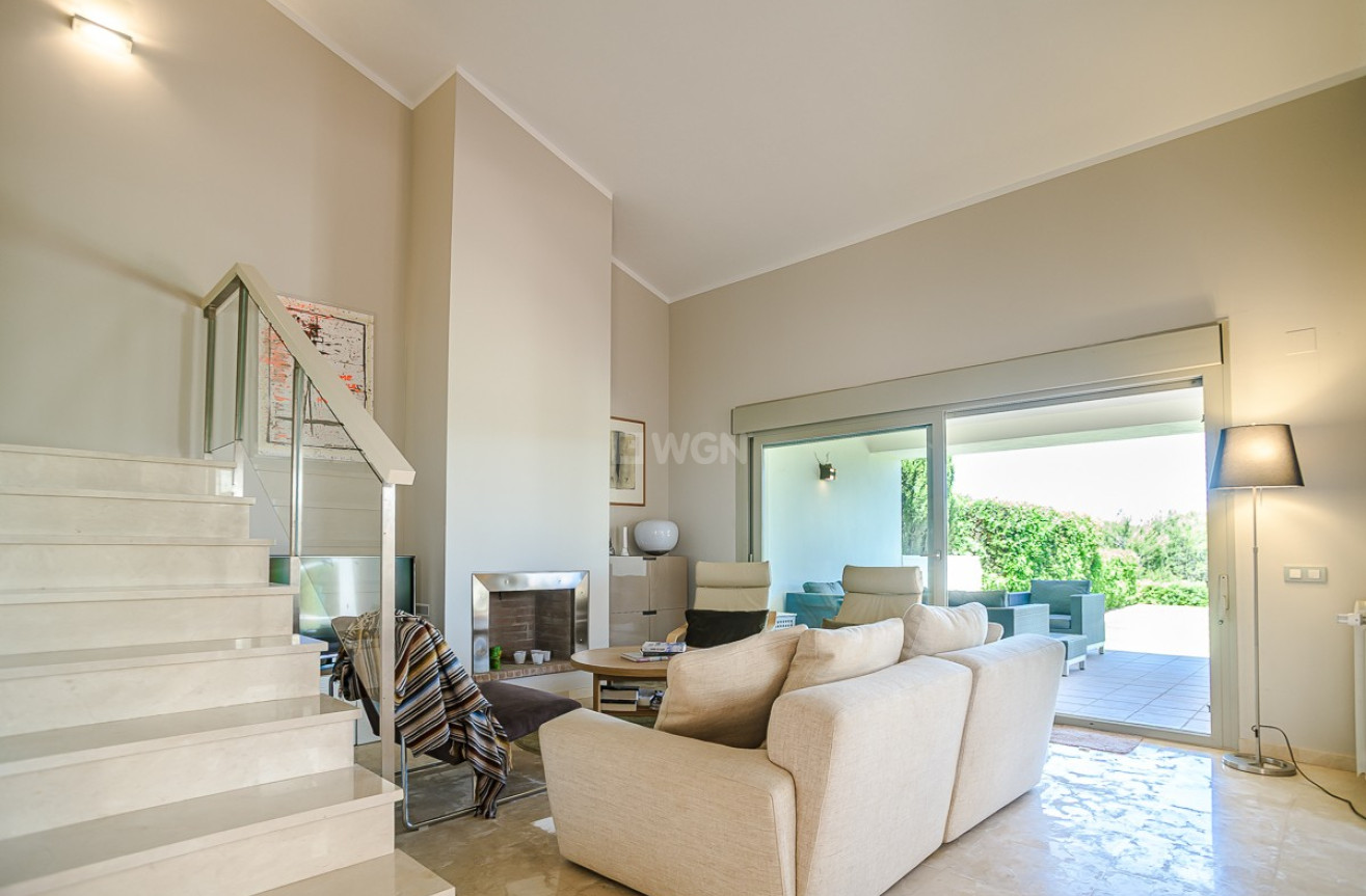 Reventa - Villa - San Miguel de Salinas - Inland