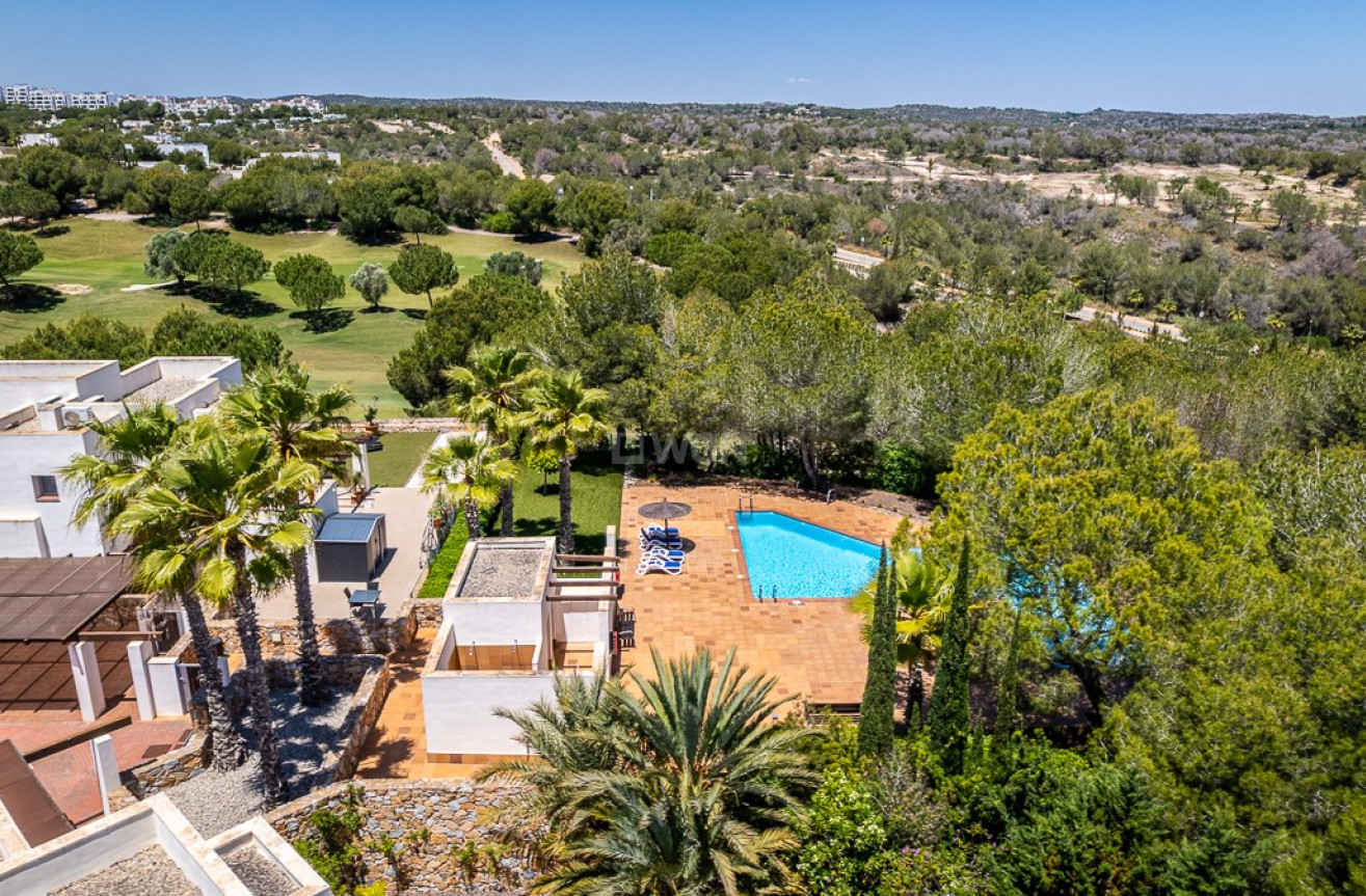 Reventa - Villa - San Miguel de Salinas - Inland