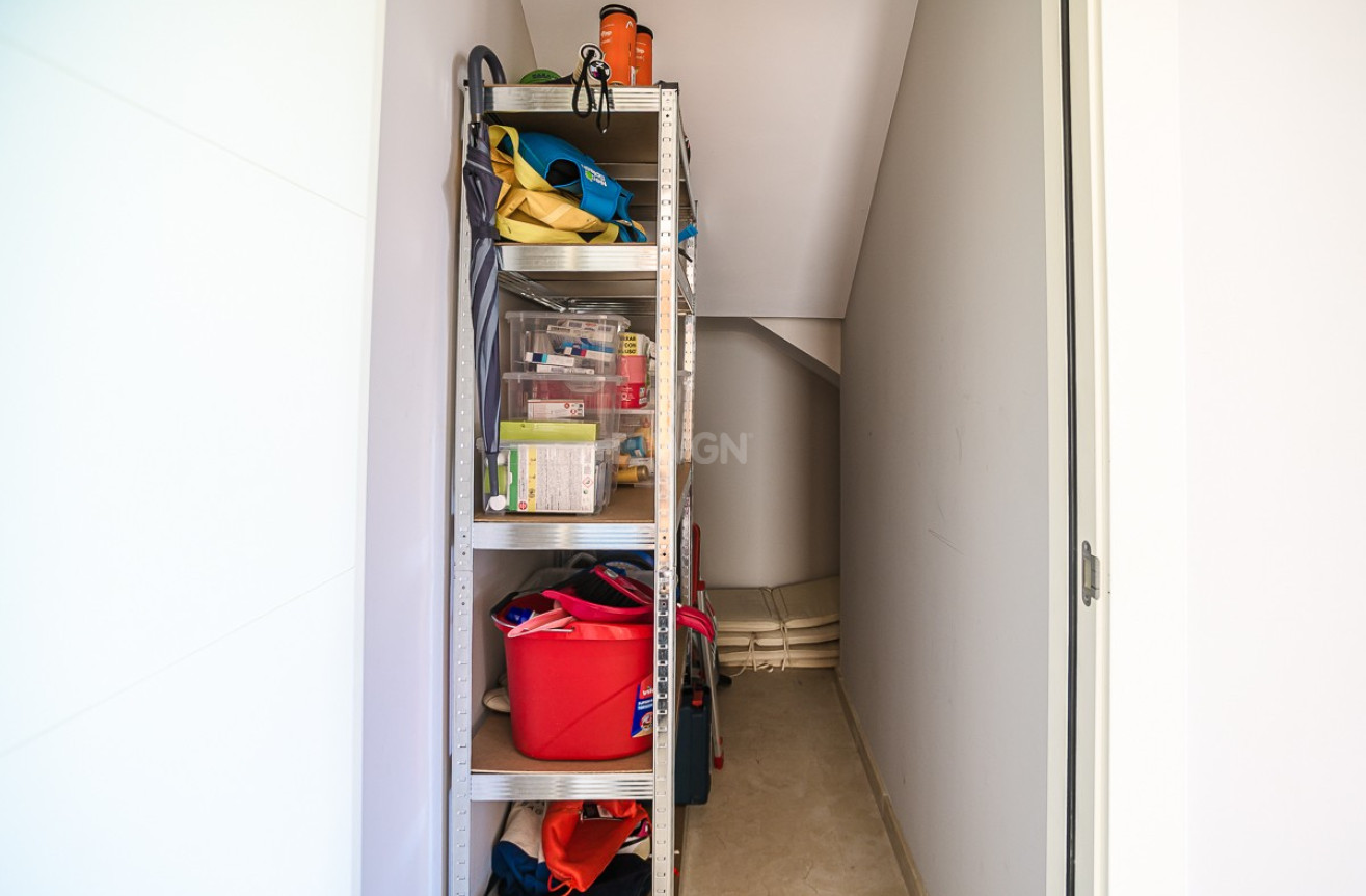 Reventa - Villa - San Miguel de Salinas - Inland