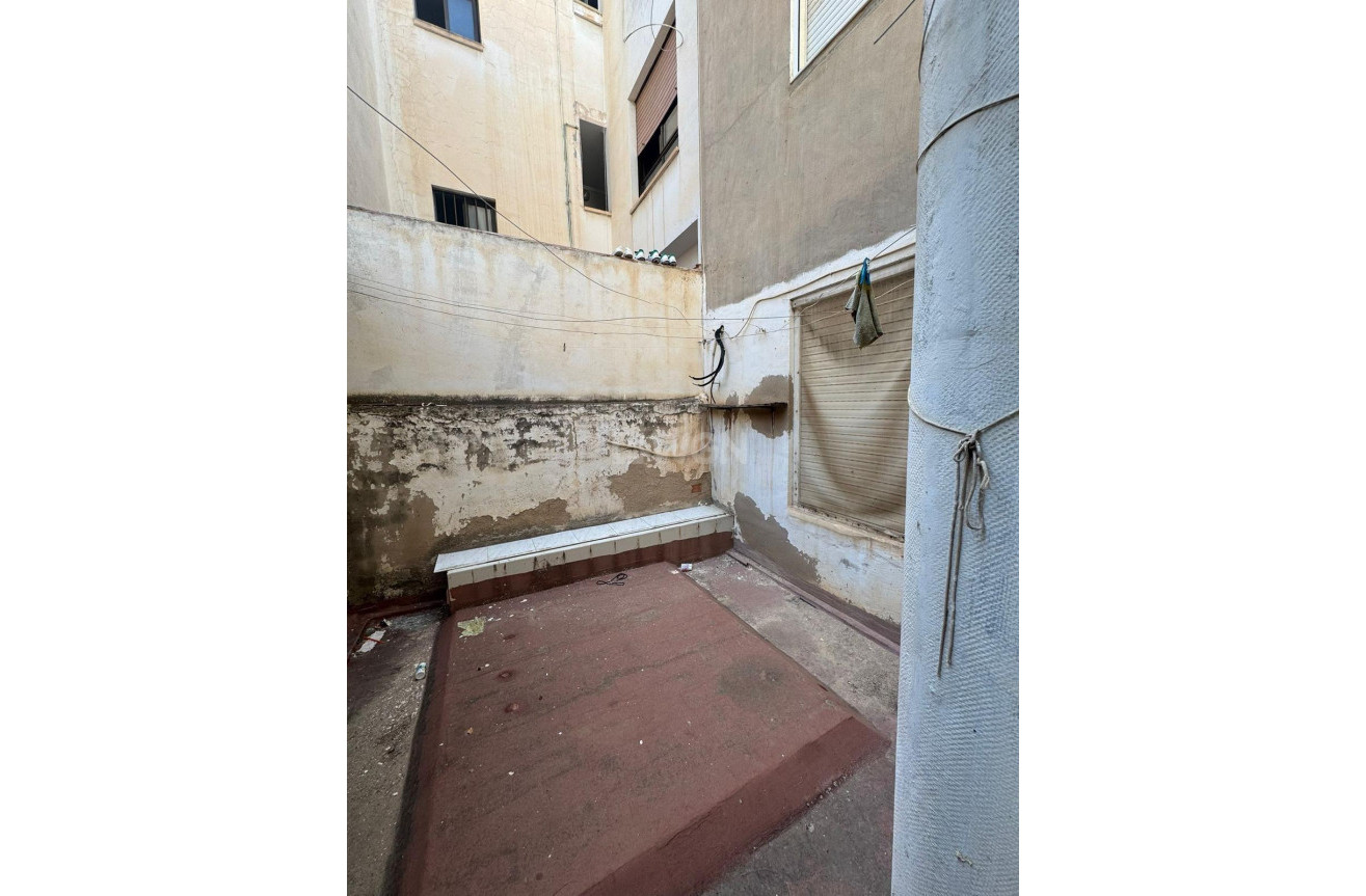 Odsprzedaż - Mieszkanie w bloku - Guardamar del Segura - Guardamar