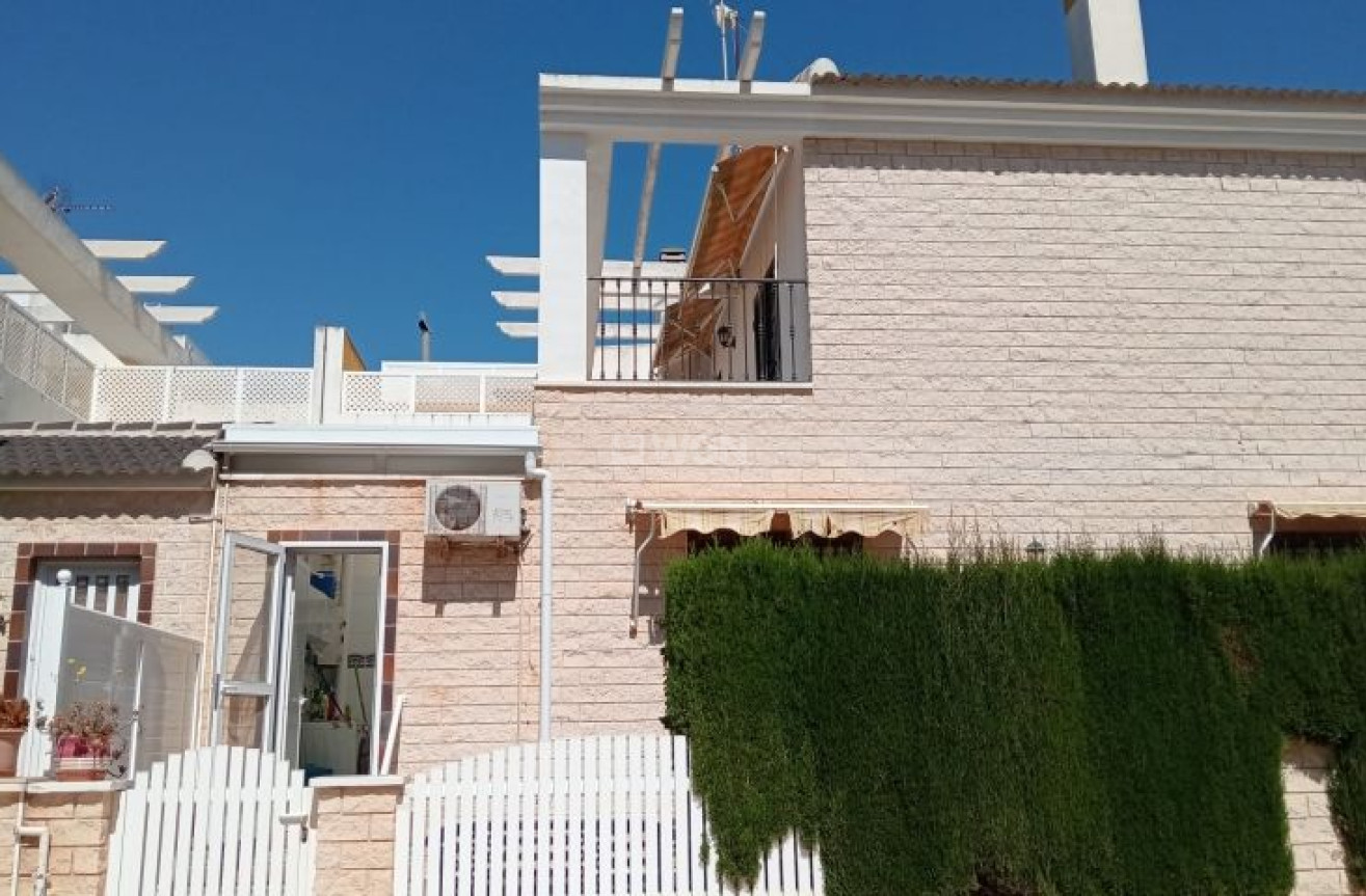 Resale - Villa - Pilar de la Horadada - Costa Blanca