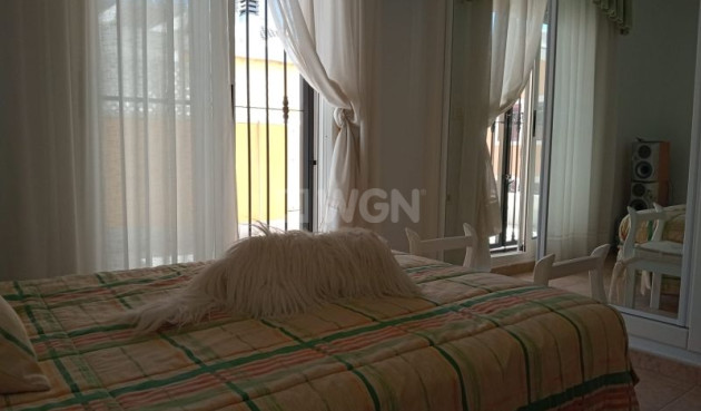 Resale - Villa - Pilar de la Horadada - Costa Blanca