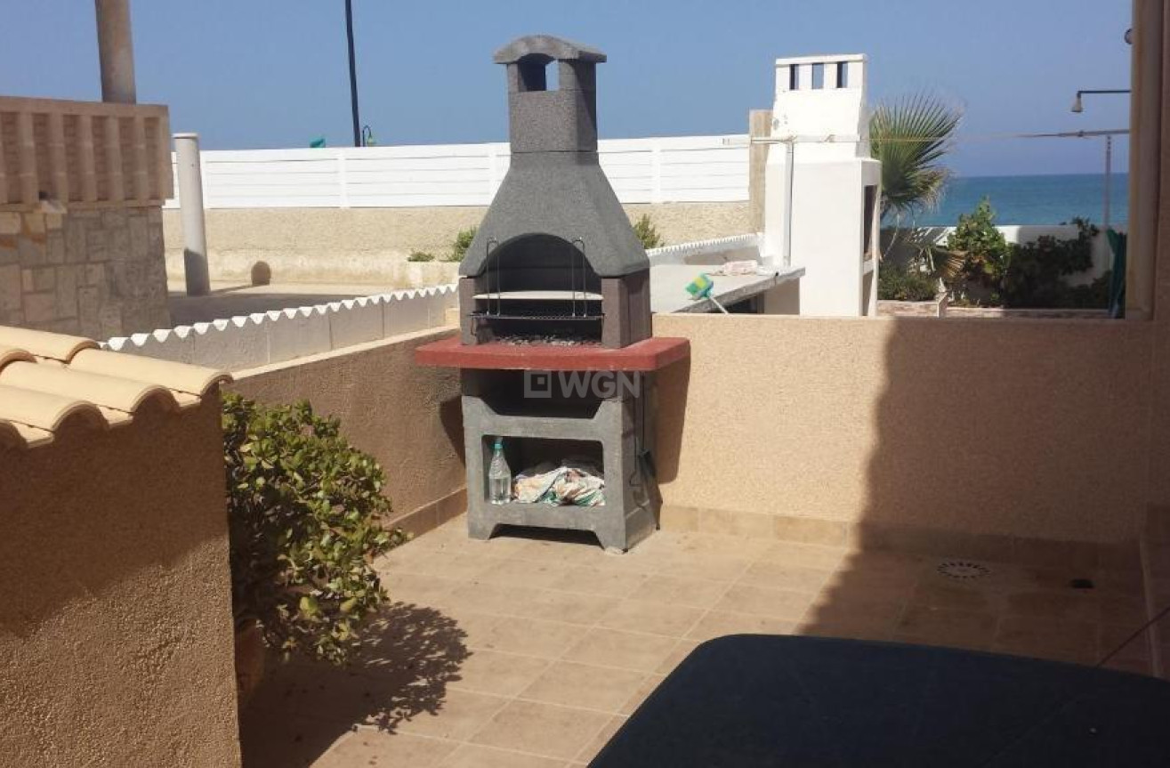 Odsprzedaż - Bungalow - Torrevieja - La Mata