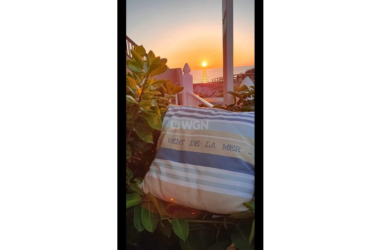 Odsprzedaż - Bungalow - Torrevieja - La Mata