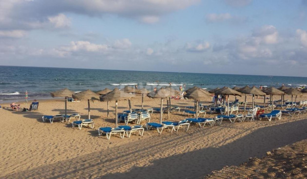 Odsprzedaż - Bungalow - Torrevieja - La Mata