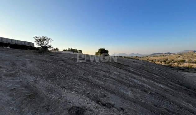Resale - Plot / Land - Alicante - Costa Blanca