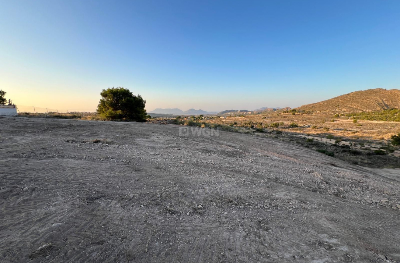Resale - Plot / Land - Alicante - Costa Blanca