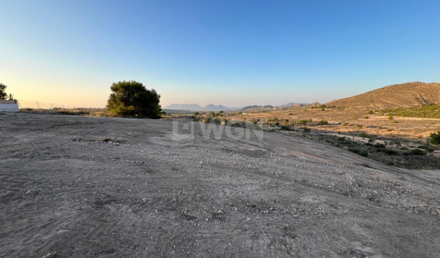 Resale - Plot / Land - Alicante - Costa Blanca