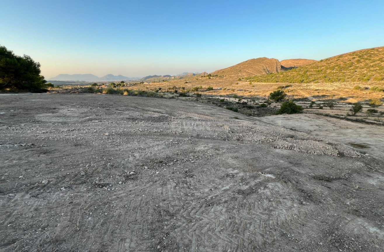 Resale - Plot / Land - Alicante - Costa Blanca