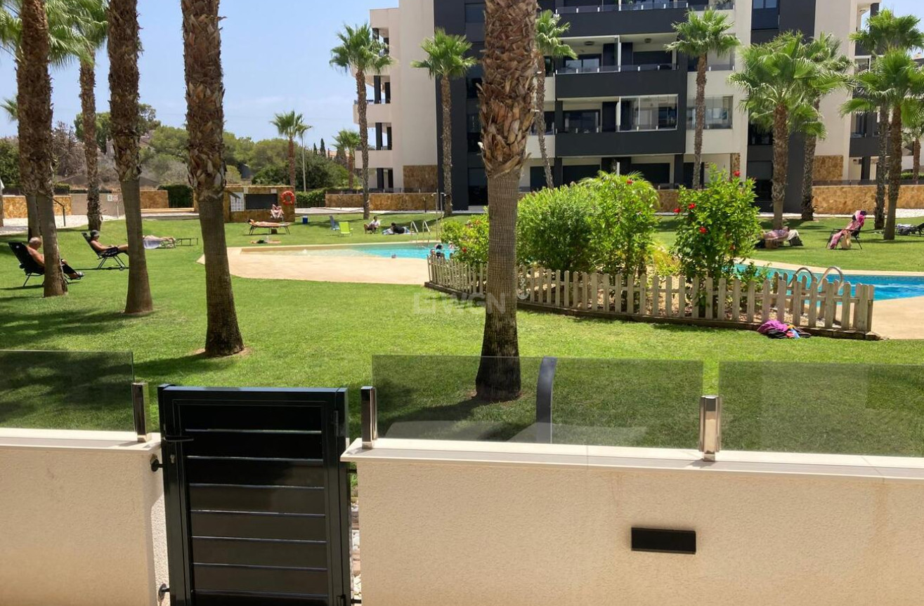 Resale - Apartment / flat - Orihuela Costa - Costa Blanca