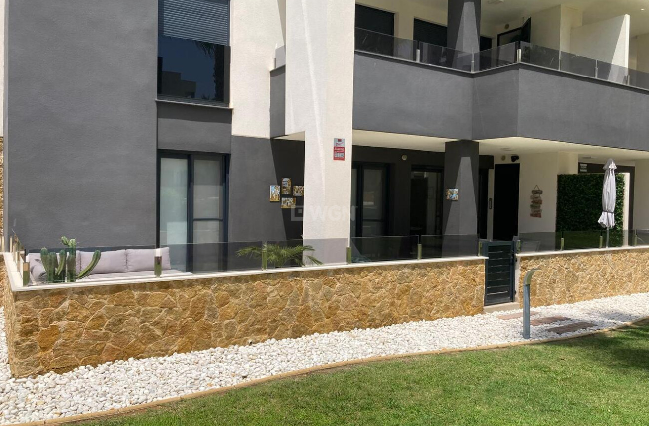 Resale - Apartment / flat - Orihuela Costa - Costa Blanca