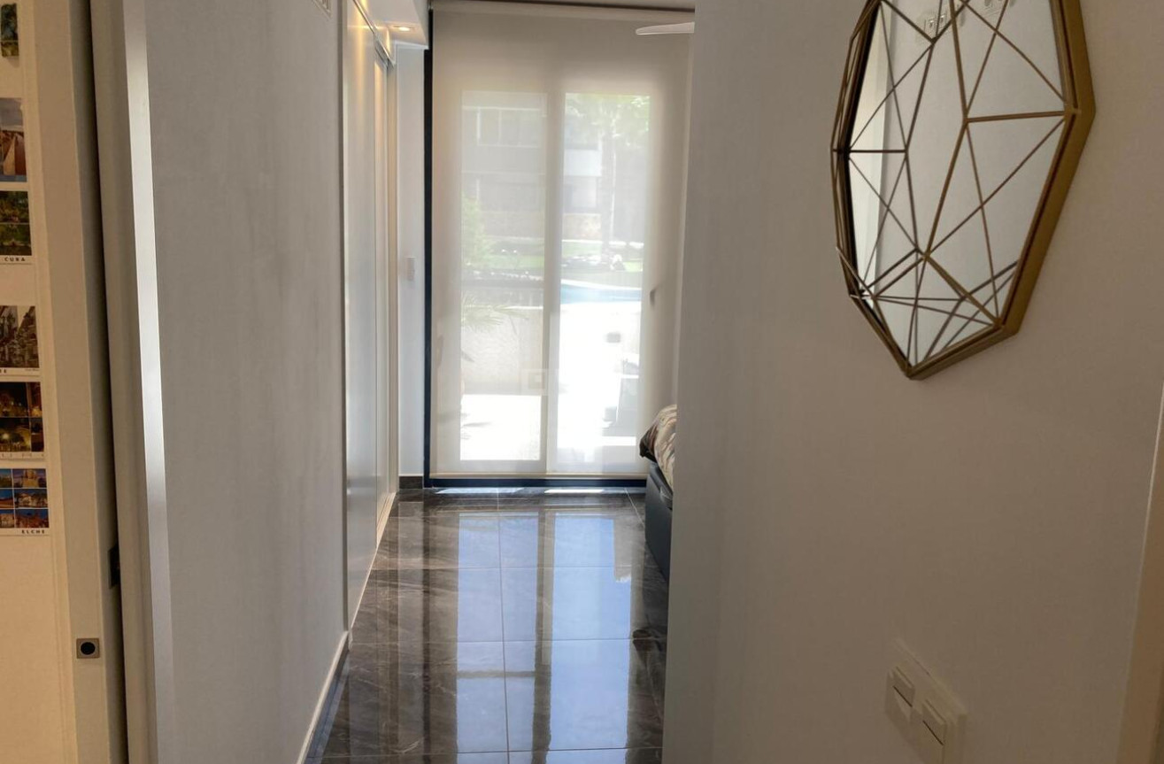 Resale - Apartment / flat - Orihuela Costa - Costa Blanca