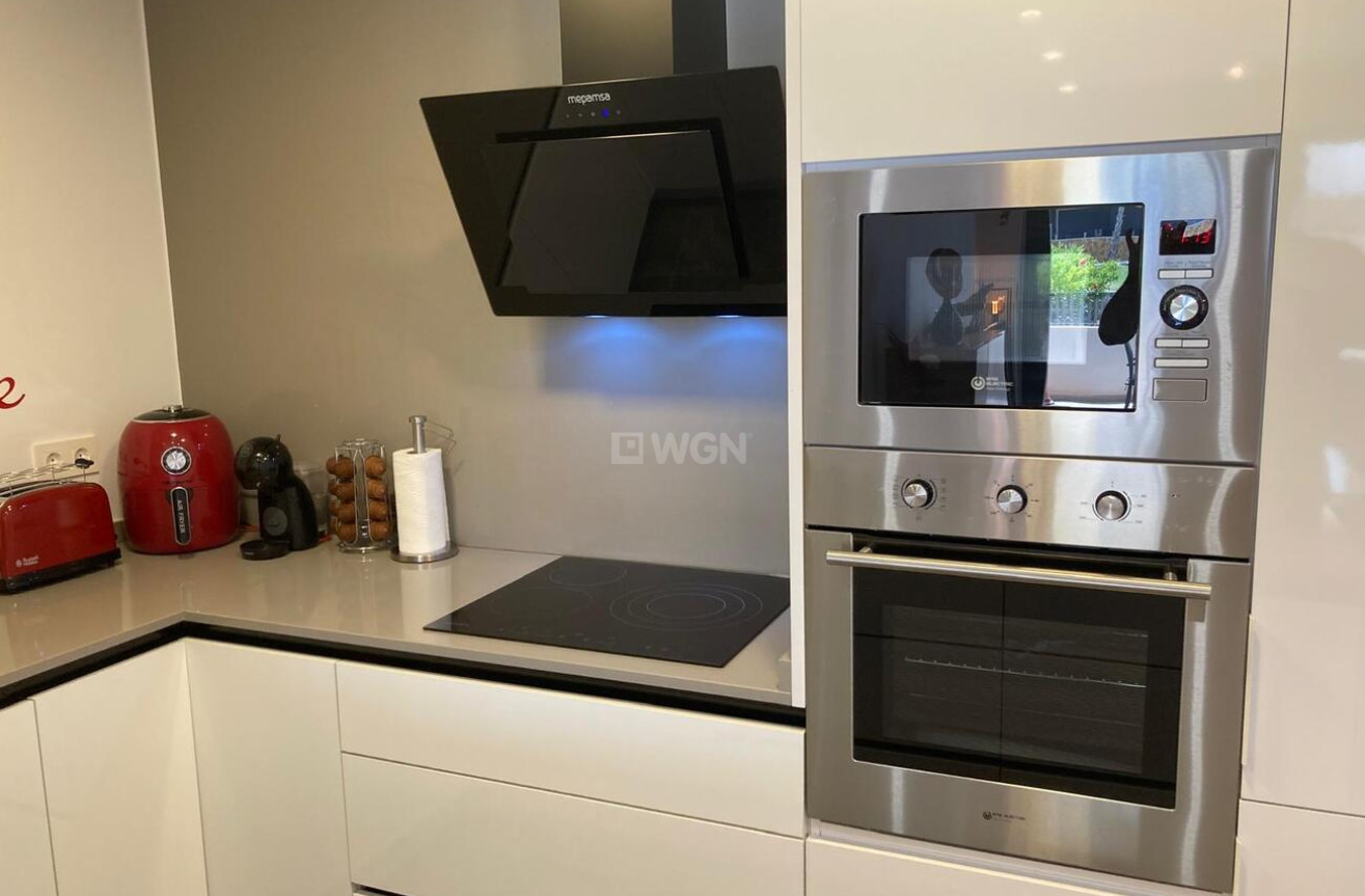 Resale - Apartment / flat - Orihuela Costa - Costa Blanca