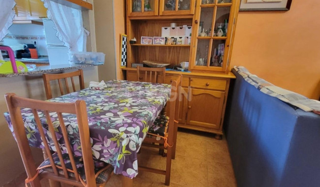 Odsprzedaż - Mieszkanie w bloku - Torrevieja - Nueva Torrevieja