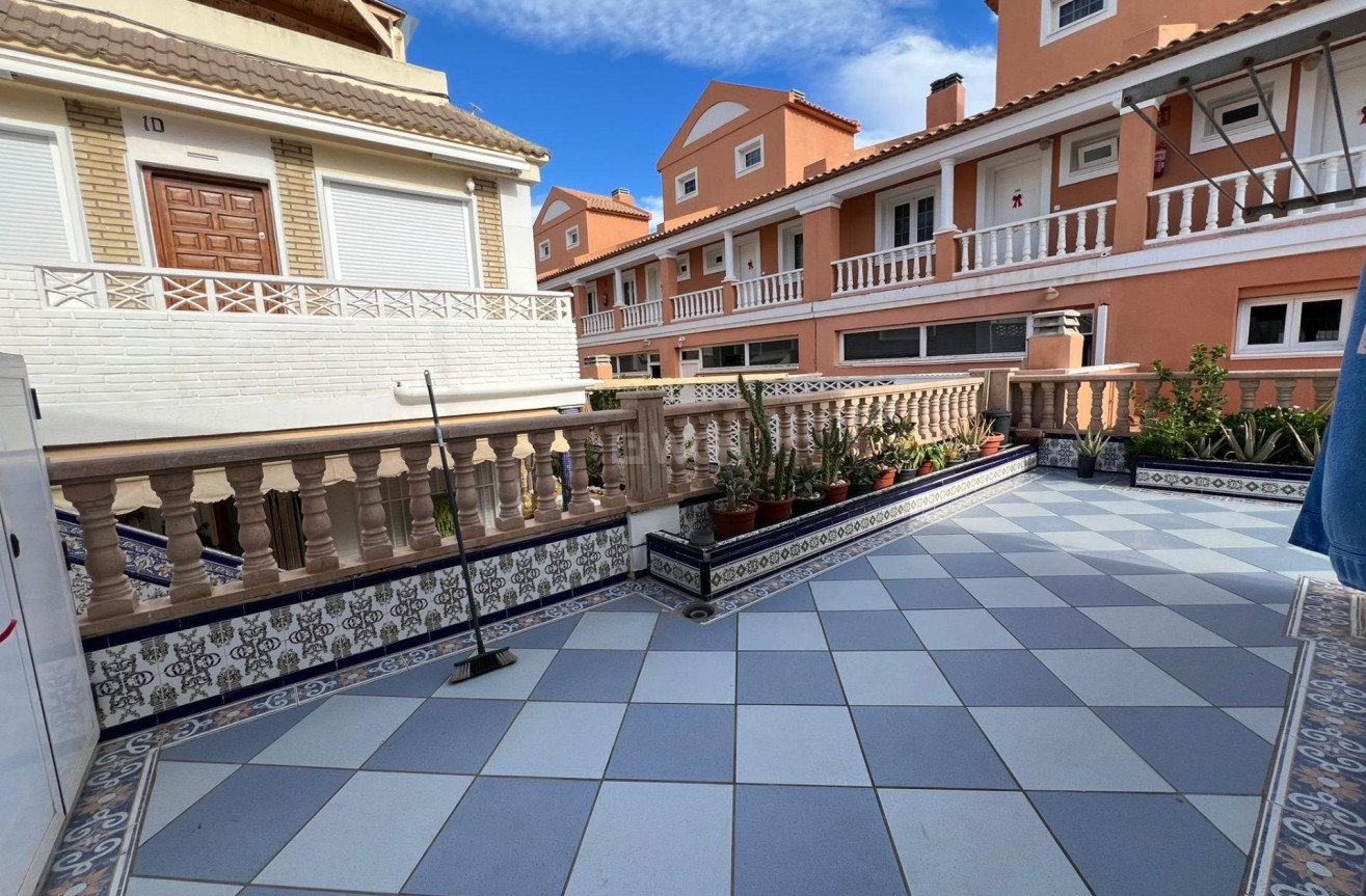Wiederverkauf - Stadthaus - Torrevieja - La Mata