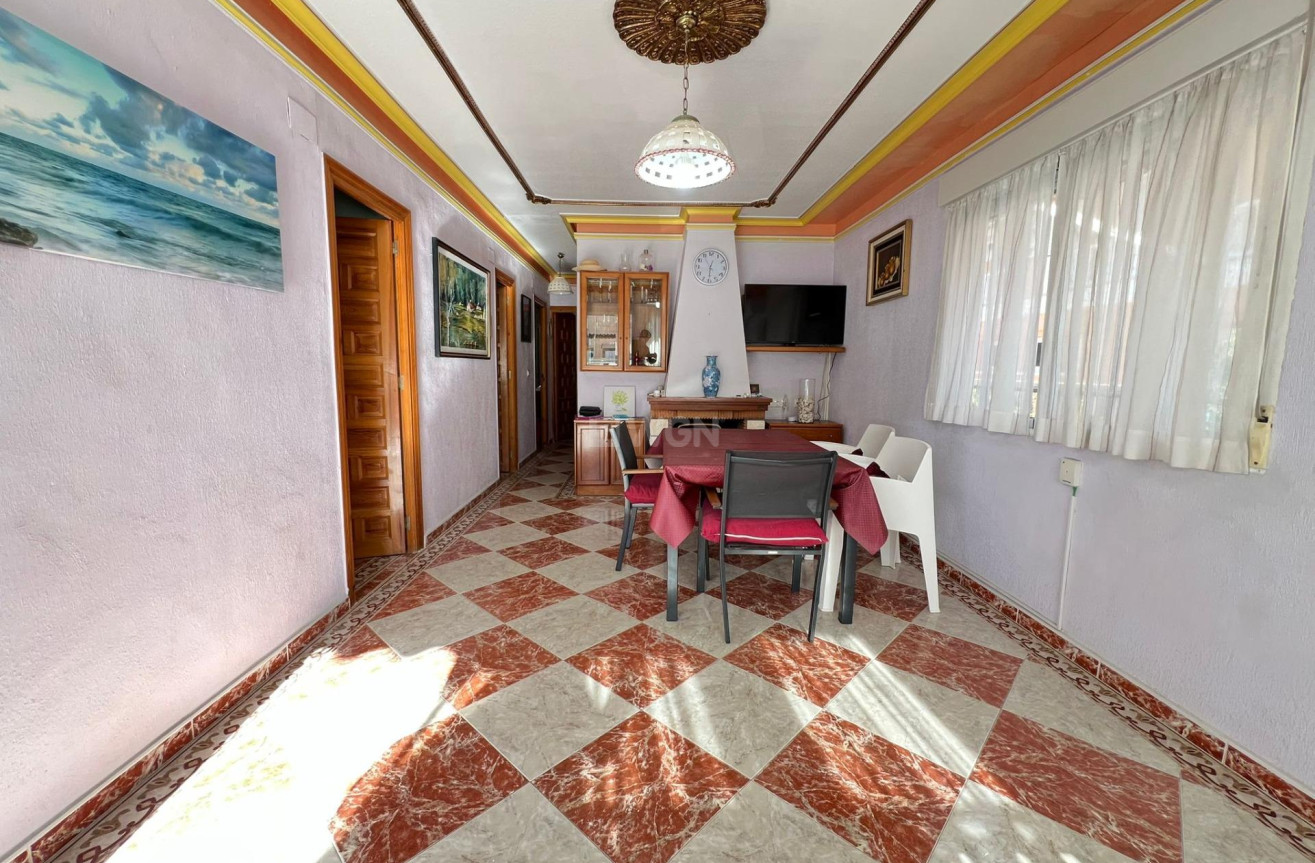 Wiederverkauf - Stadthaus - Torrevieja - La Mata