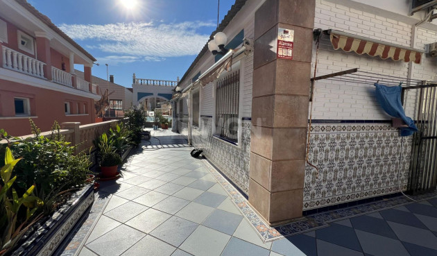 Wiederverkauf - Stadthaus - Torrevieja - La Mata