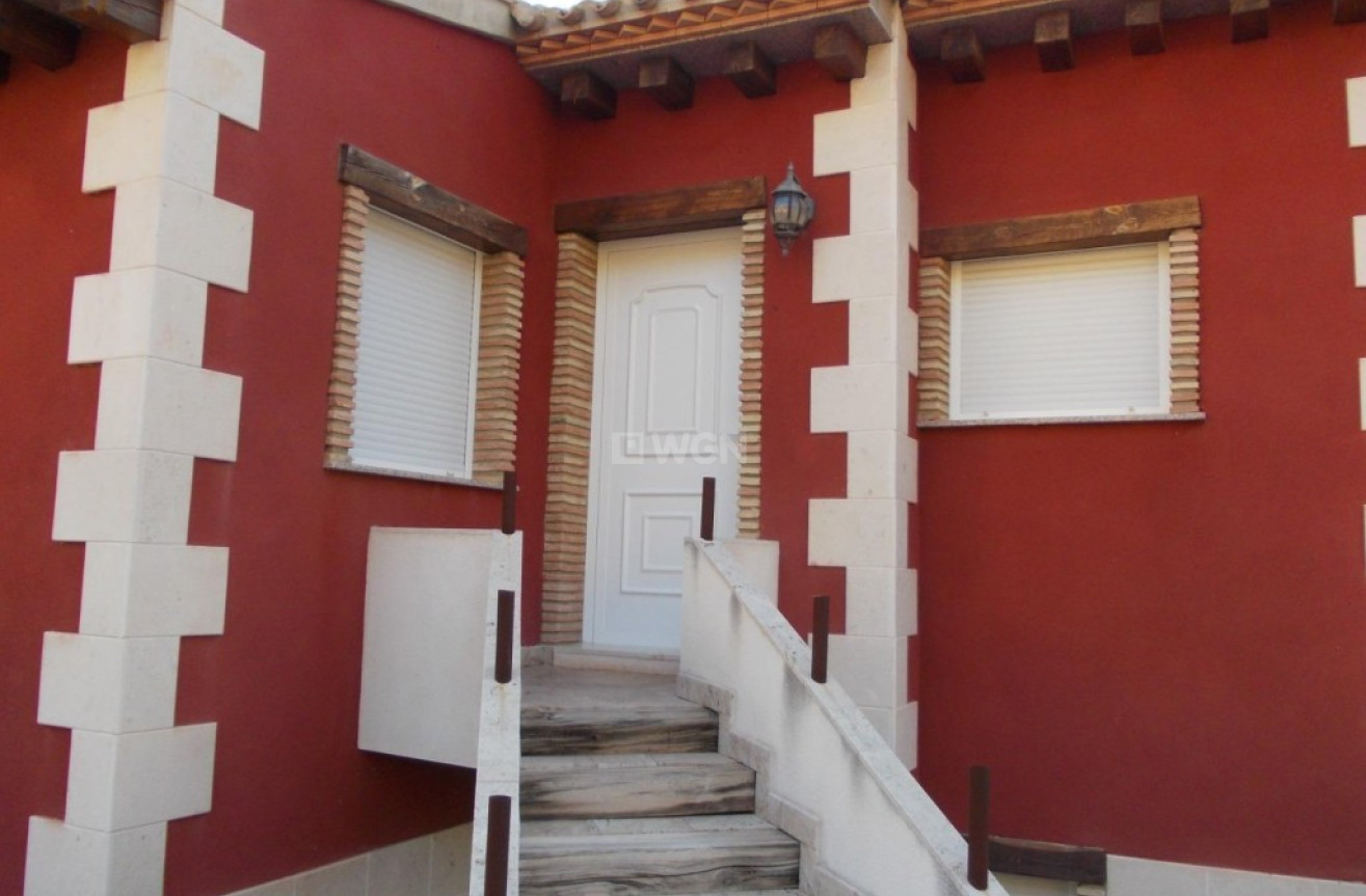 Resale - Villa - Orihuela - Inland