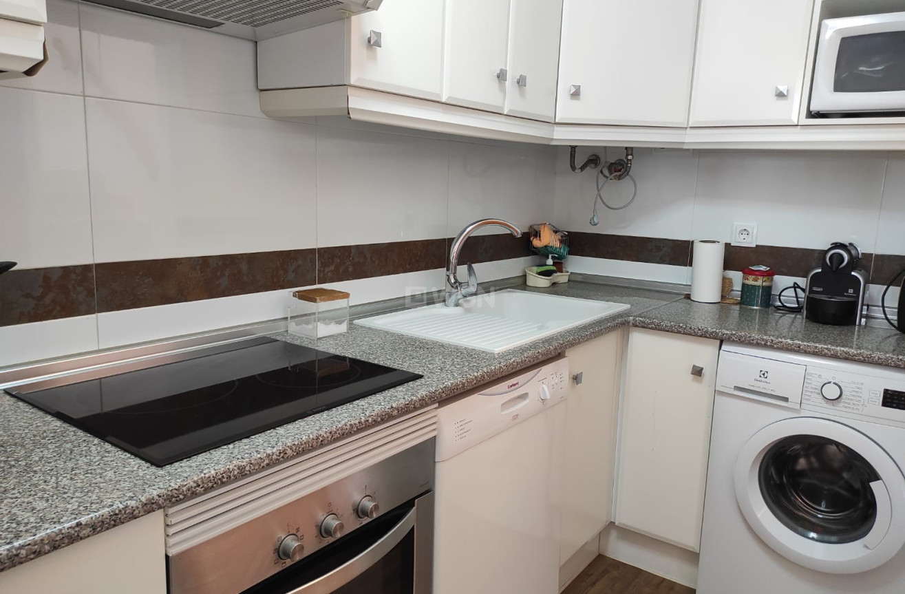 Odsprzedaż - Mieszkanie w bloku - Mil Palmeras - Costa Blanca