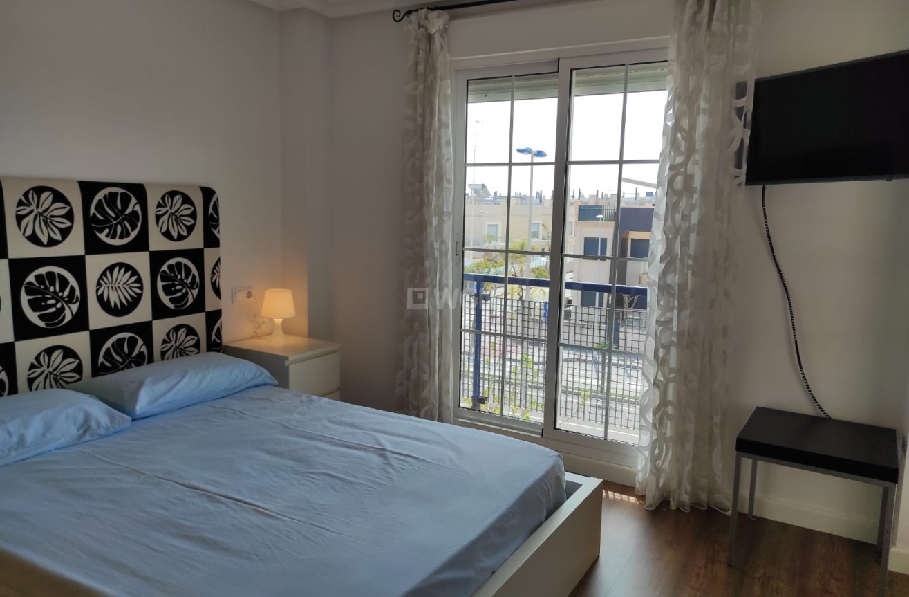 Odsprzedaż - Mieszkanie w bloku - Mil Palmeras - Costa Blanca