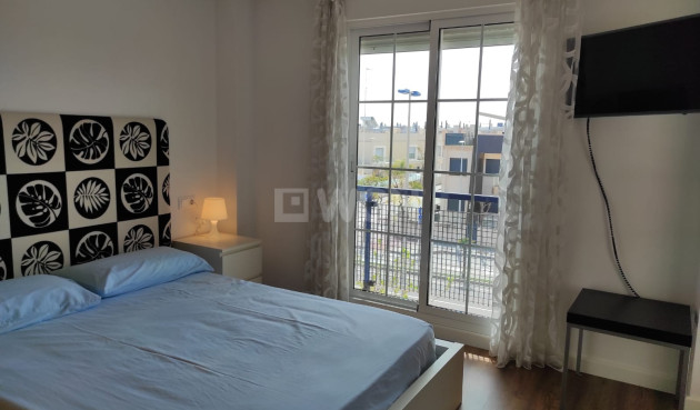 Odsprzedaż - Mieszkanie w bloku - Mil Palmeras - Costa Blanca