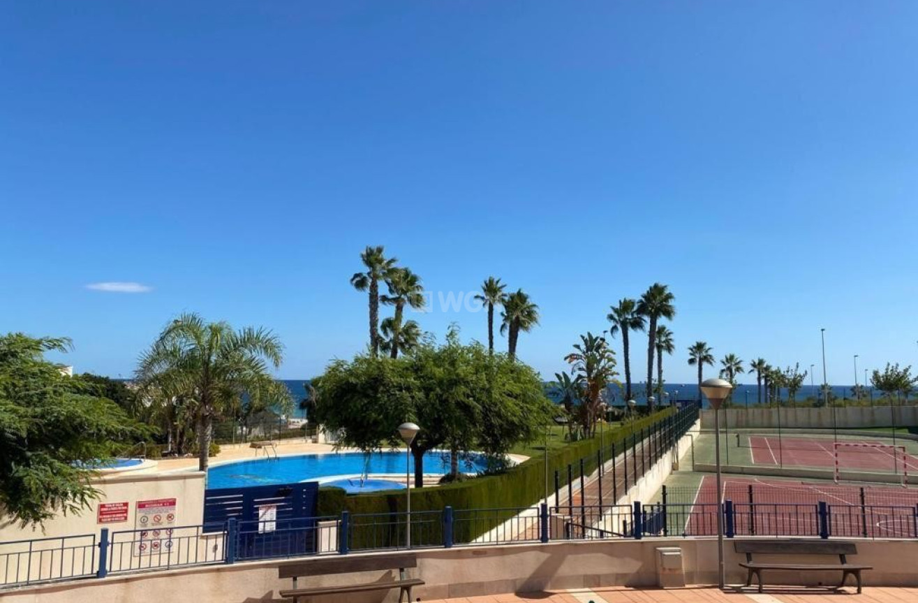 Odsprzedaż - Mieszkanie w bloku - Mil Palmeras - Costa Blanca