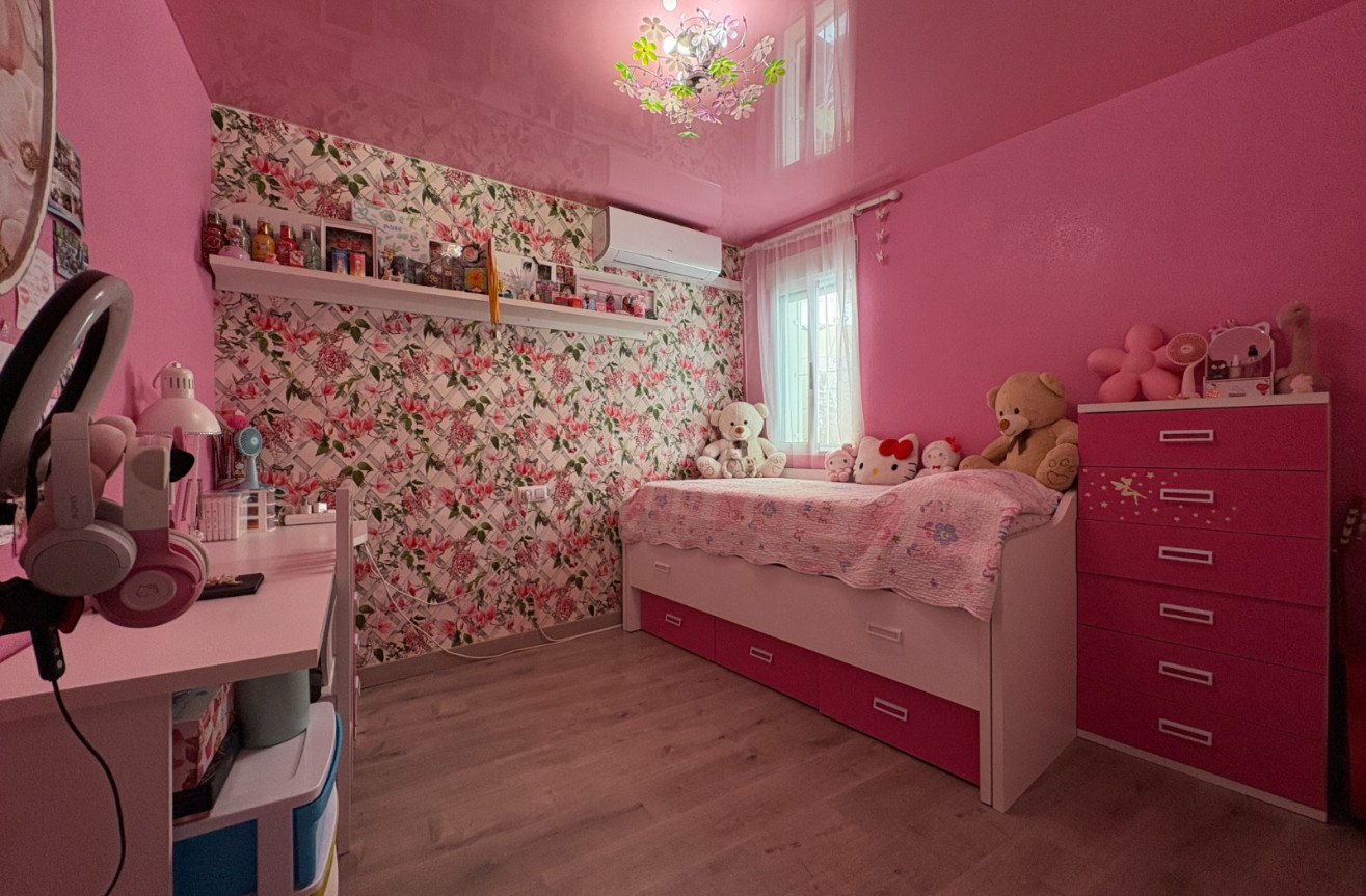 Odsprzedaż - Mieszkanie w bloku - Torrevieja - Costa Blanca