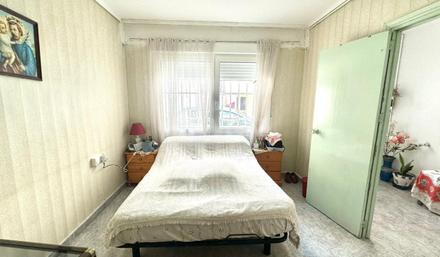 Reventa - Apartamento / piso - Torrevieja - Estacion De Autobuses