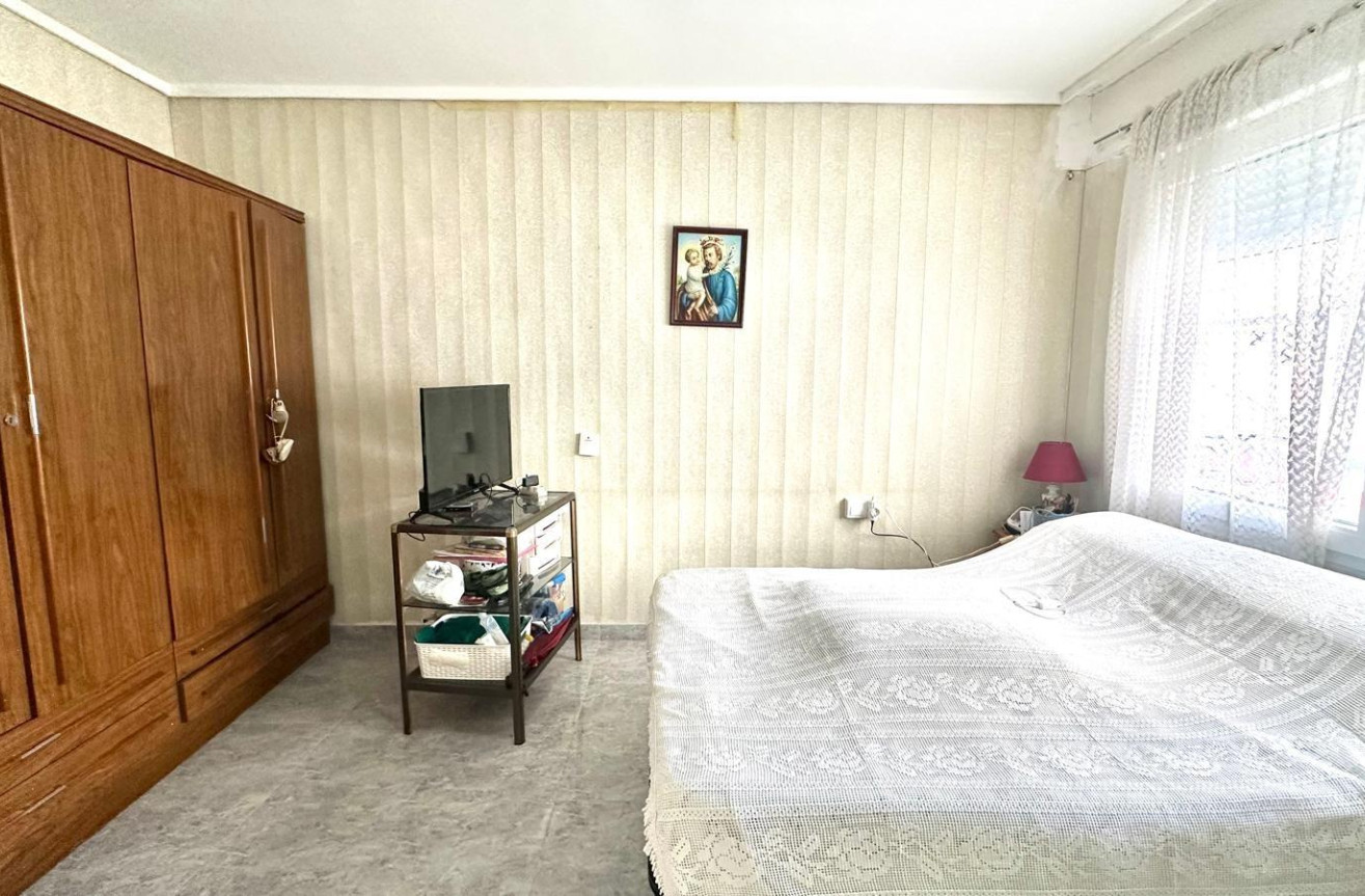 Reventa - Apartamento / piso - Torrevieja - Estacion De Autobuses