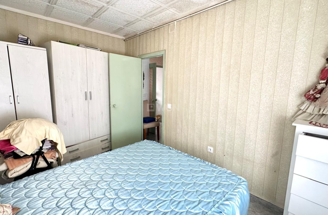 Reventa - Apartamento / piso - Torrevieja - Estacion De Autobuses