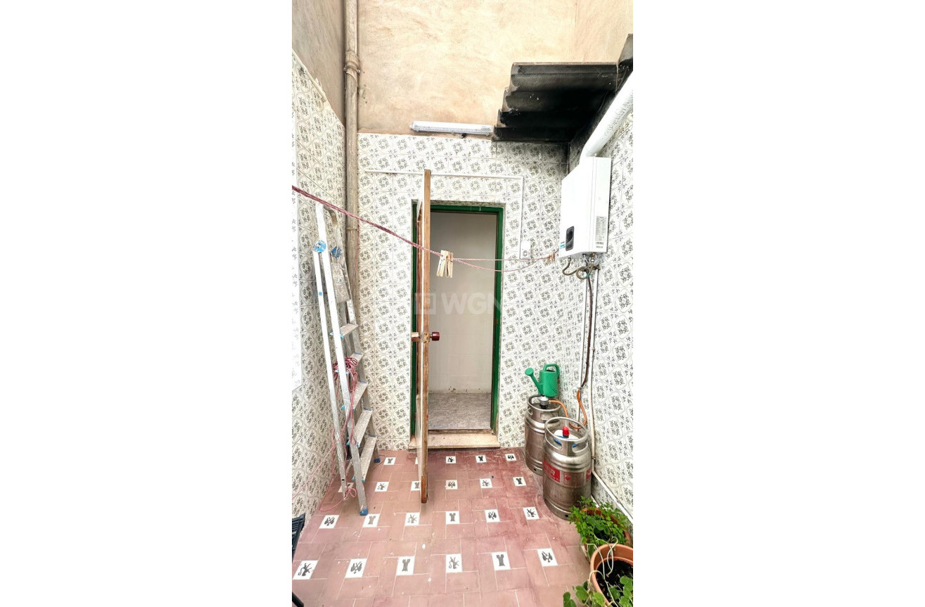 Reventa - Apartamento / piso - Torrevieja - Estacion De Autobuses