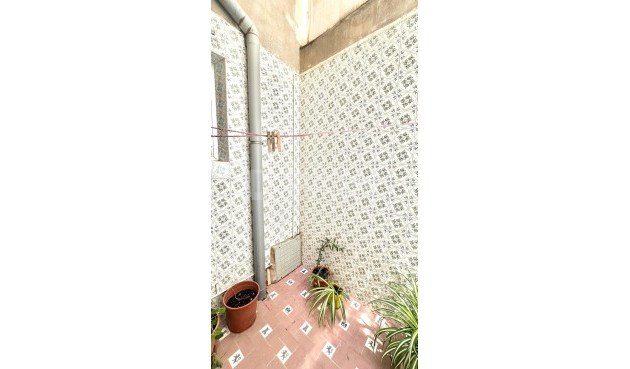 Reventa - Apartamento / piso - Torrevieja - Estacion De Autobuses