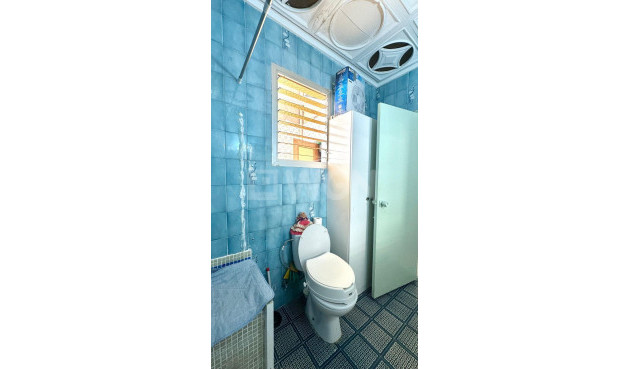 Reventa - Apartamento / piso - Torrevieja - Estacion De Autobuses