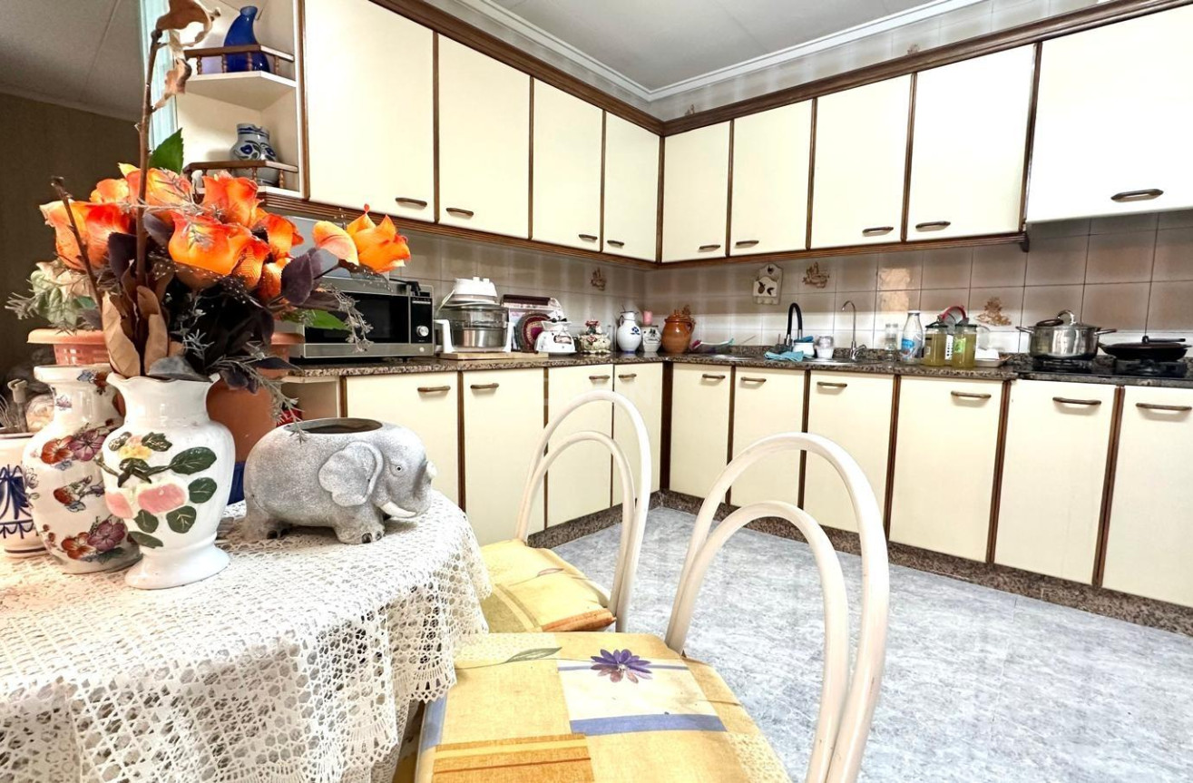 Reventa - Apartamento / piso - Torrevieja - Estacion De Autobuses