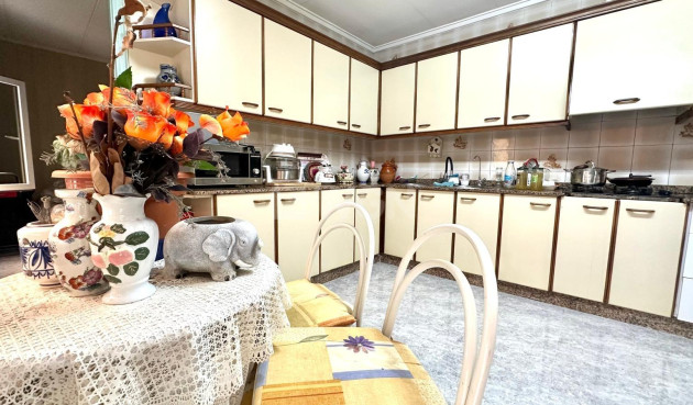 Reventa - Apartamento / piso - Torrevieja - Estacion De Autobuses