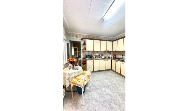 Reventa - Apartamento / piso - Torrevieja - Estacion De Autobuses