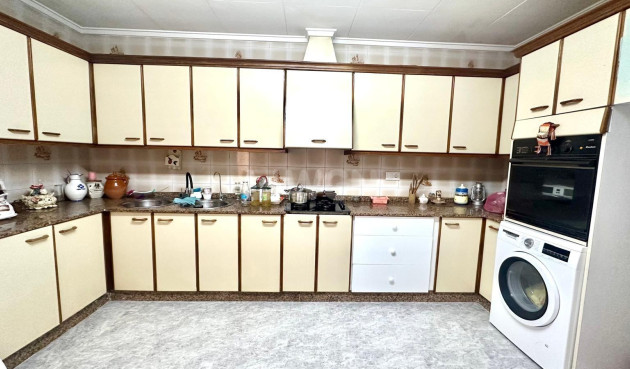 Reventa - Apartamento / piso - Torrevieja - Estacion De Autobuses