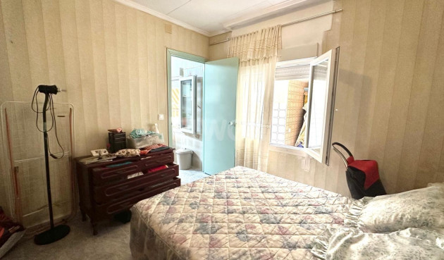 Reventa - Apartamento / piso - Torrevieja - Estacion De Autobuses