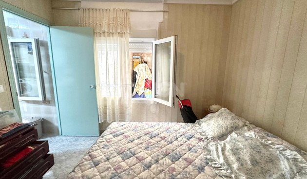 Reventa - Apartamento / piso - Torrevieja - Estacion De Autobuses