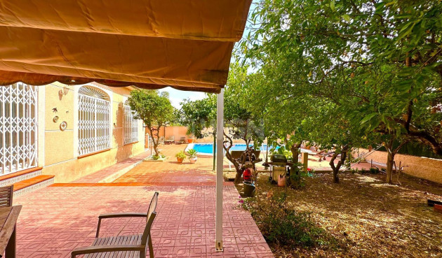 Odsprzedaż - Villa - Torrevieja - Los Balcones - Los Altos del Edén