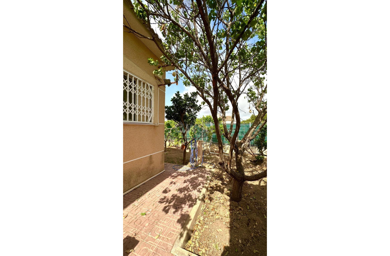 Odsprzedaż - Villa - Torrevieja - Los Balcones - Los Altos del Edén